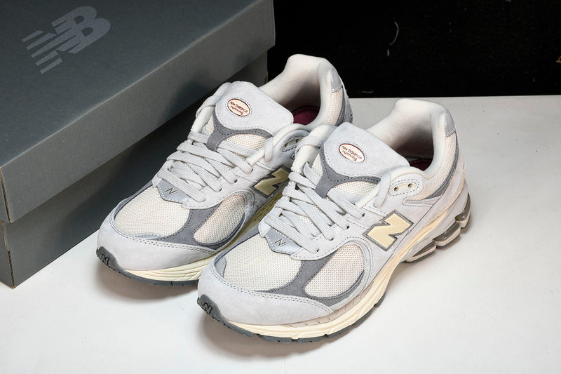 New Balance 2002
