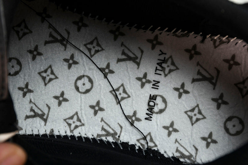 Louis Vuitton Sneaker