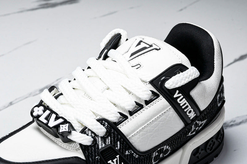 Louis Vuitton Sneaker