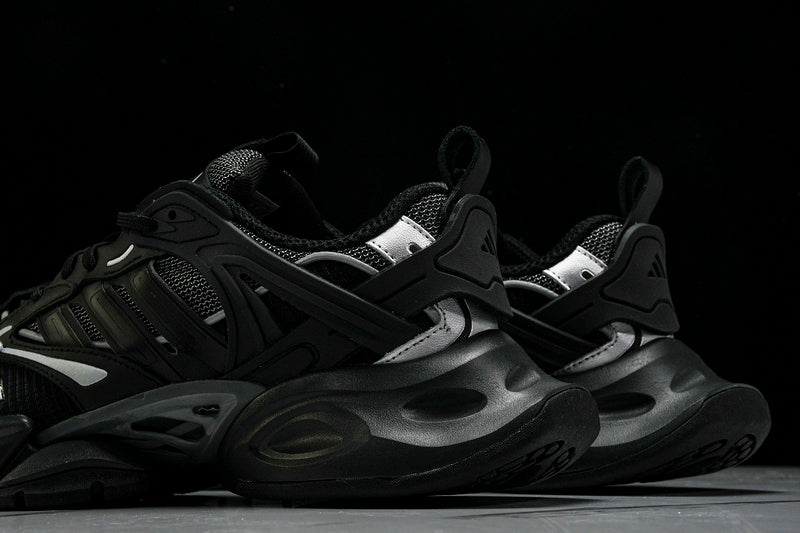 Tênis Adidas XLG