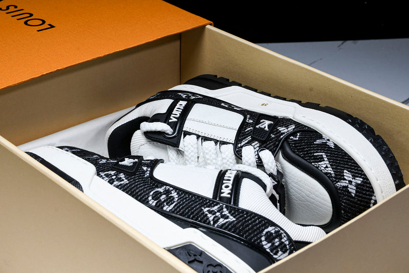 Louis Vuitton Sneaker