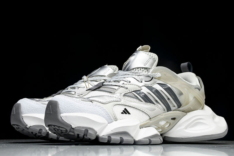 Adidas XLG Sneakers