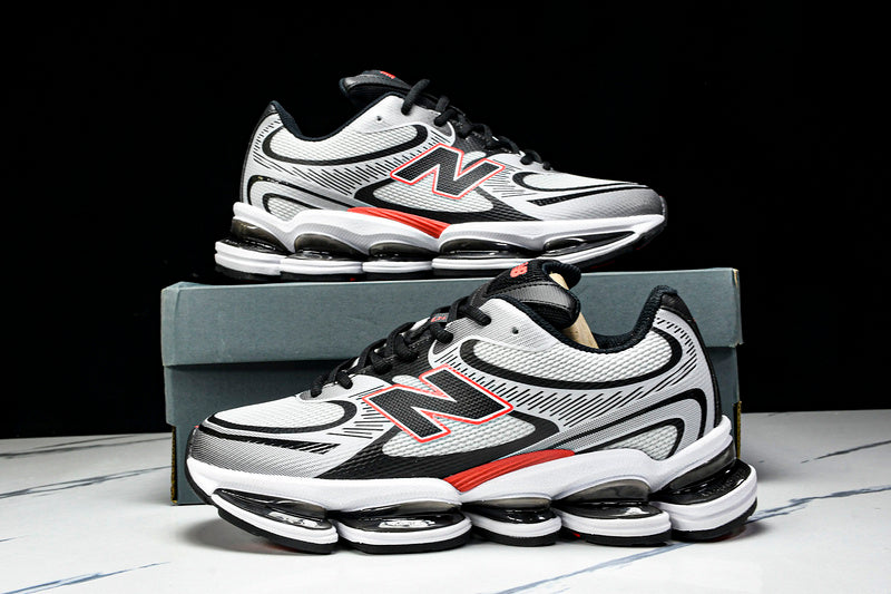 Tênis New Balance 2000