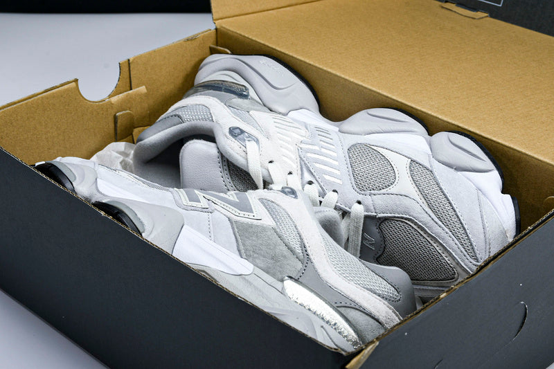 New Balance 9060 OLIVINE
