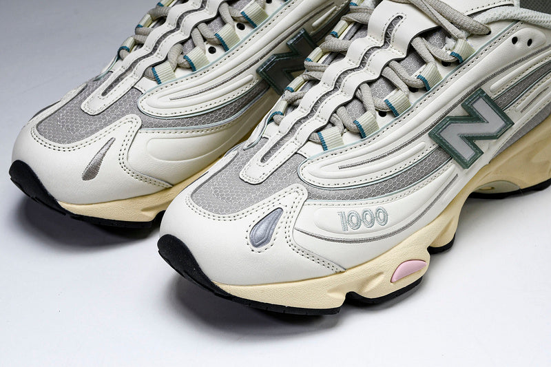 New Balance 1000