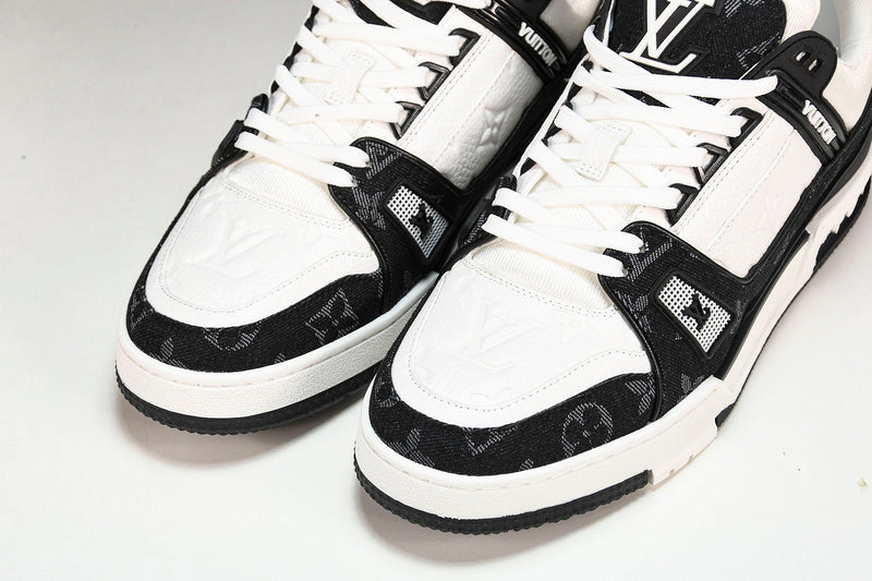 Louis Vuitton Sneaker