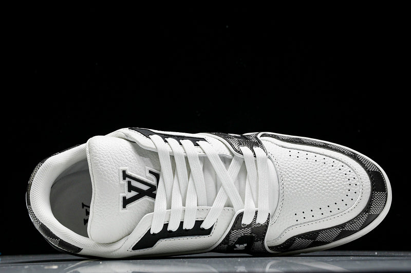 Louis Vuitton Sneaker