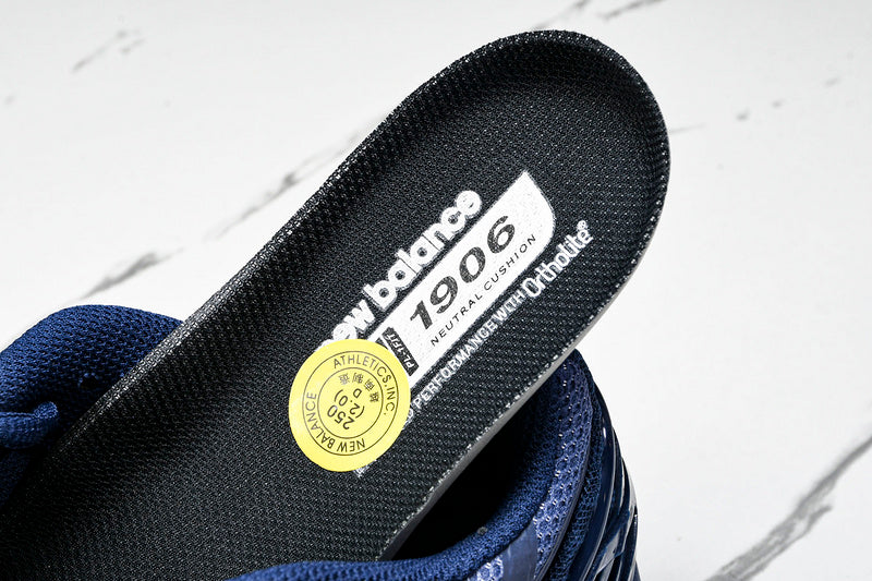 New Balance 1906