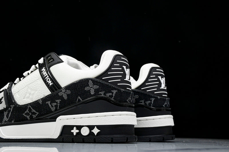 Louis Vuitton Sneaker