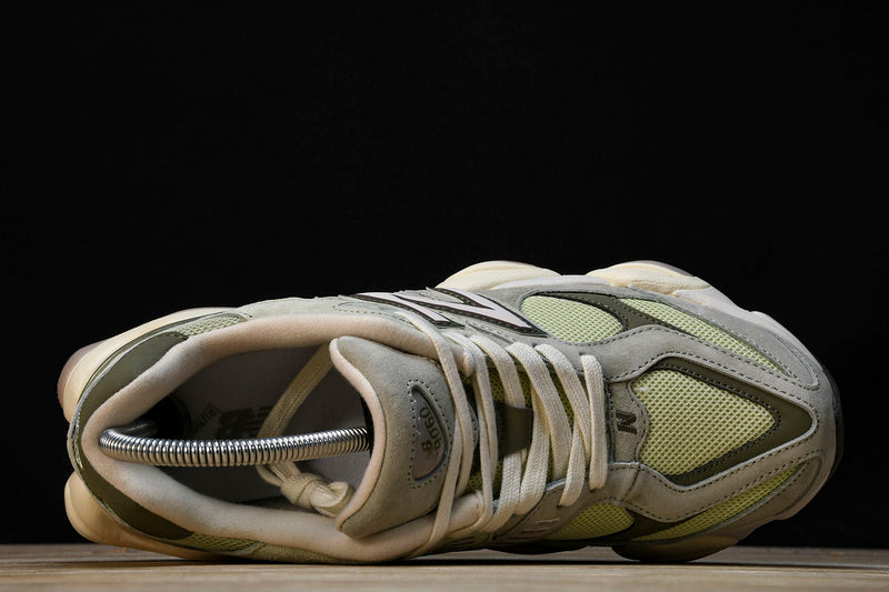 New Balance 9060 OLIVINE