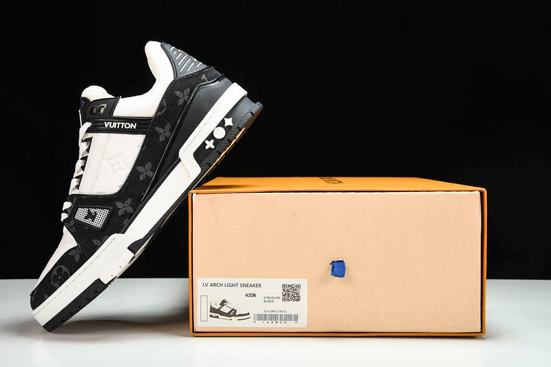 Louis Vuitton Sneaker
