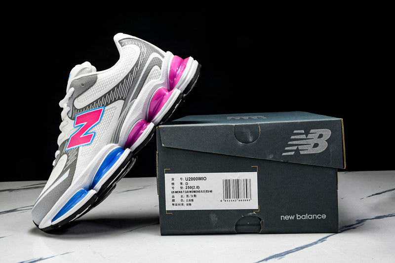 Tênis New Balance 2000