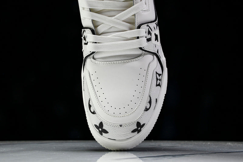 Louis Vuitton Sneaker