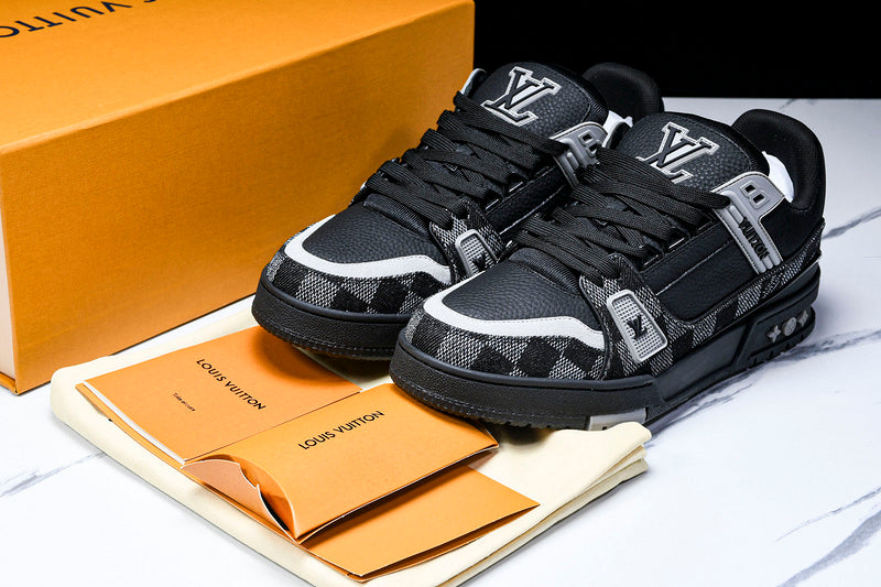Tênis Louis Vuitton