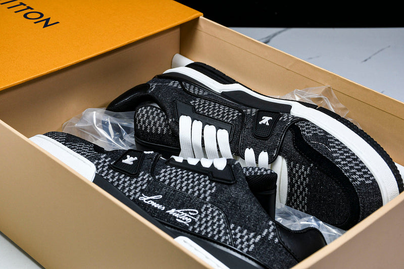 Louis Vuitton Sneaker