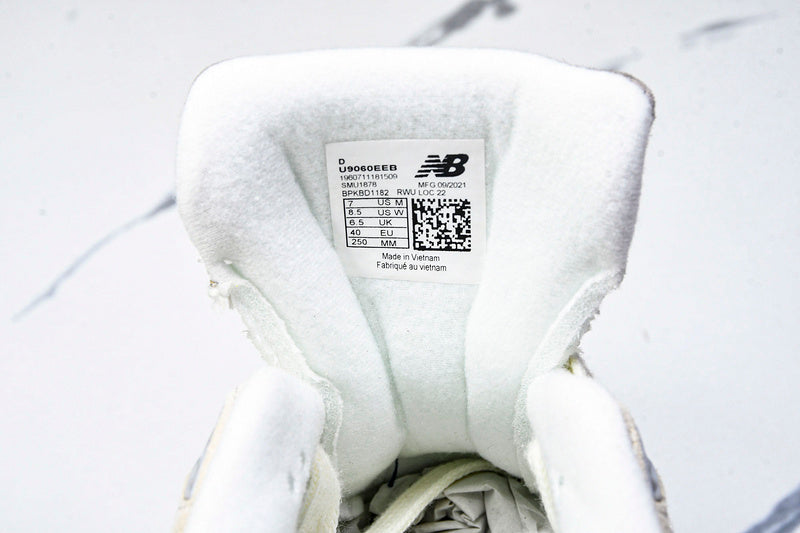 New Balance 9060