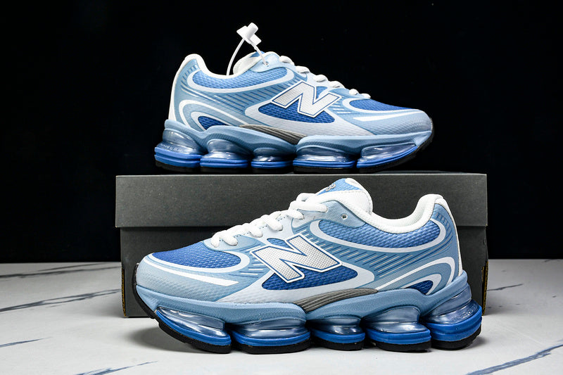 Tênis New Balance 2000