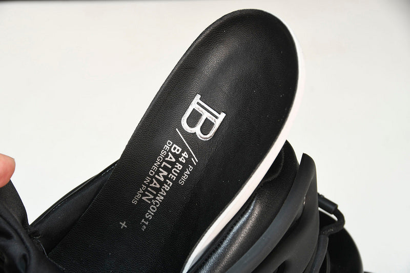 Balenciaga Unicor