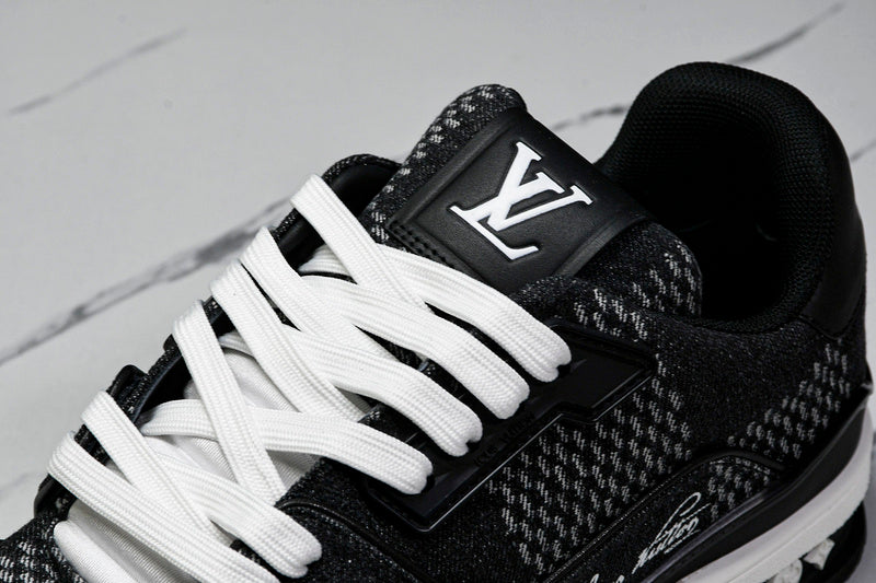 Louis Vuitton Sneaker