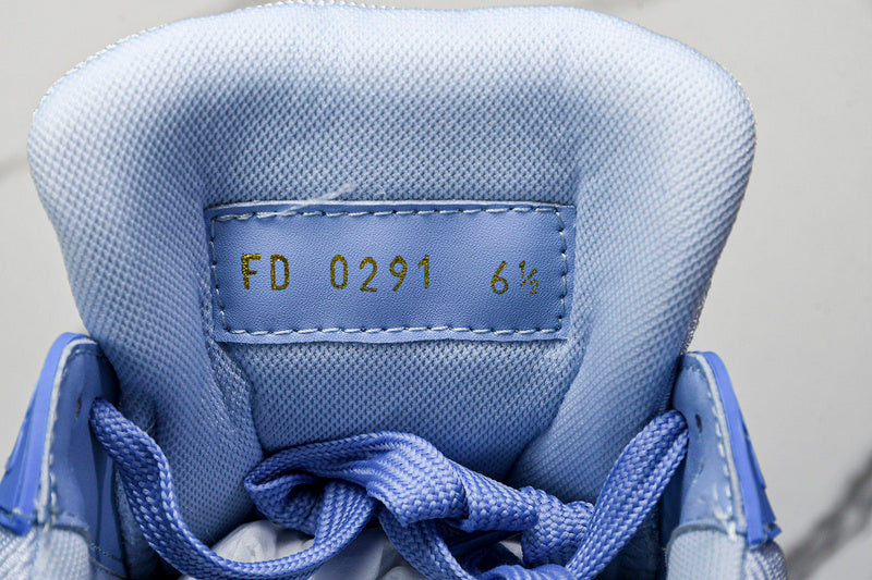 Louis Vuitton Sneaker