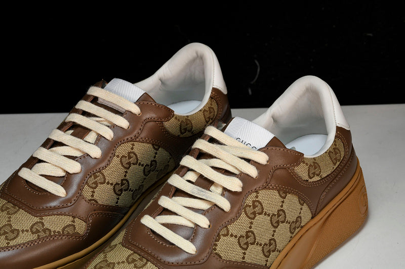 Tênis Gucci