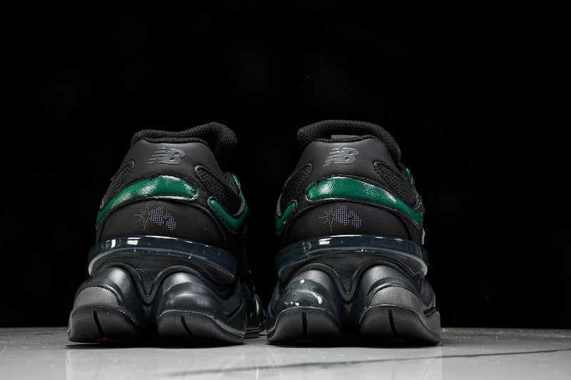 New Balance 9060 OLIVINA