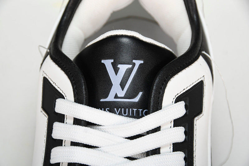 Tênis Louis Vuitton