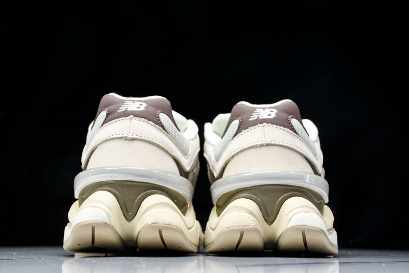 New Balance 9060 OLIVINA