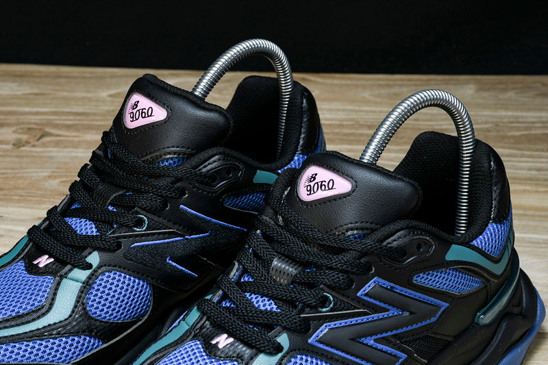 New Balance 9060 OLIVINA