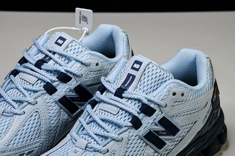 New Balance 1906