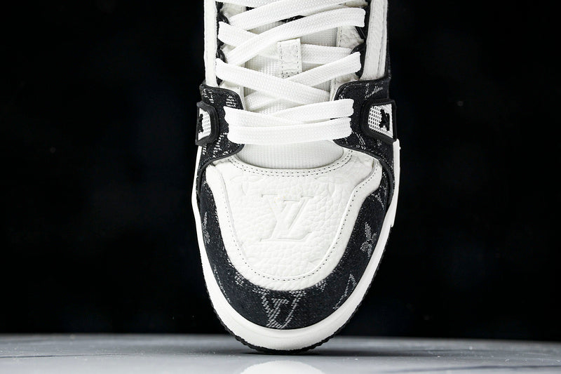 Louis Vuitton Sneaker