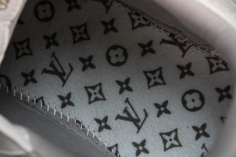 Tênis Louis Vuitton