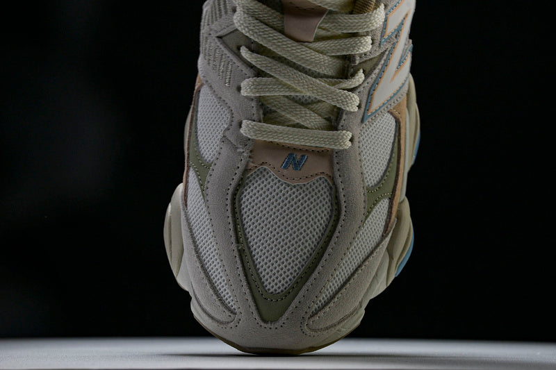 New Balance 9060 OLIVINA
