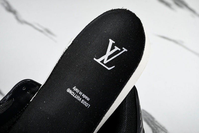 Louis Vuitton Sneaker