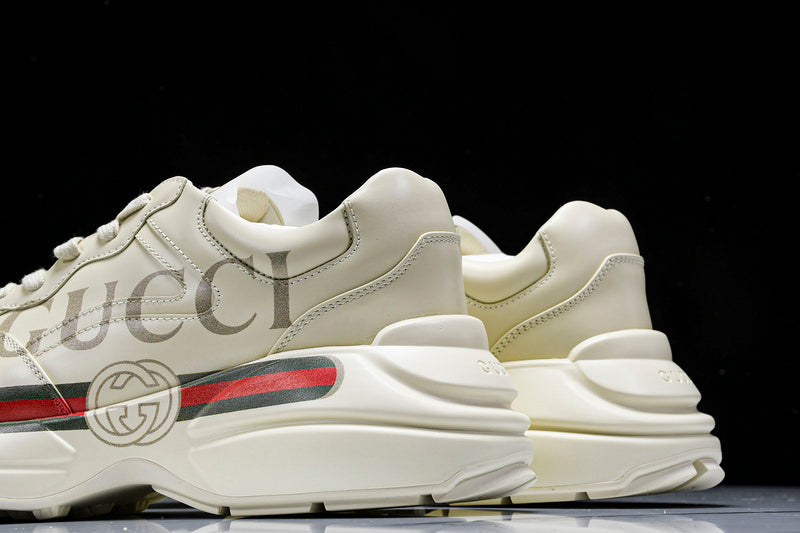 Tênis Gucci