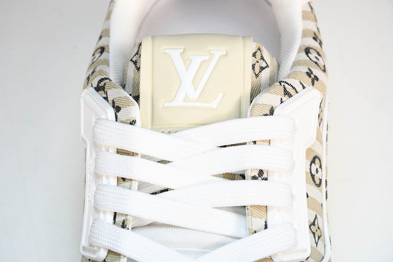 Tênis Louis Vuitton