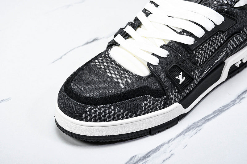 Louis Vuitton Sneaker