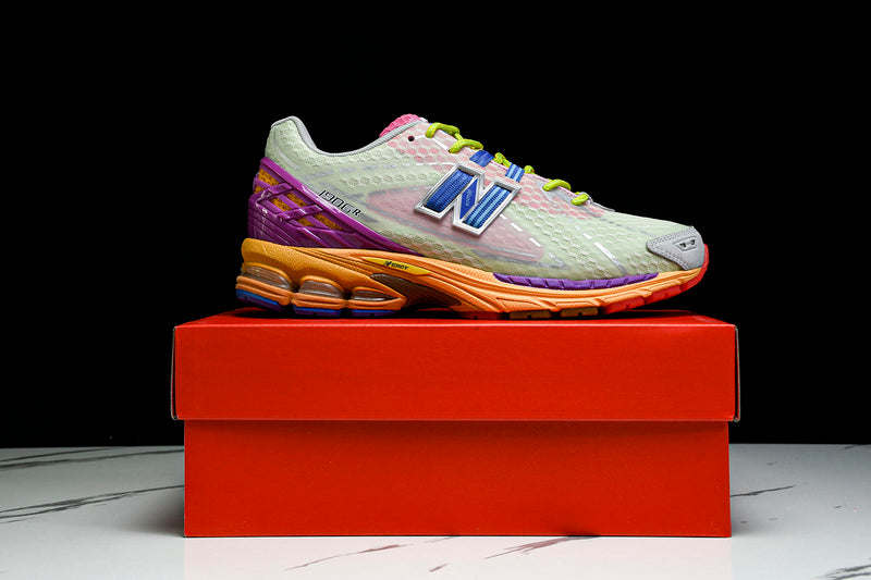New Balance 1906