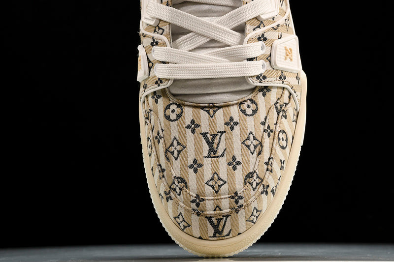 Tênis Louis Vuitton