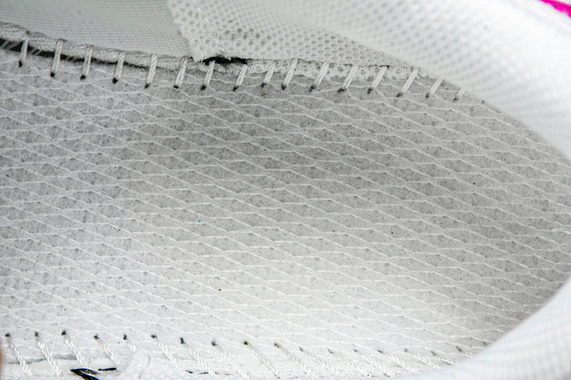 Tênis New Balance 2000