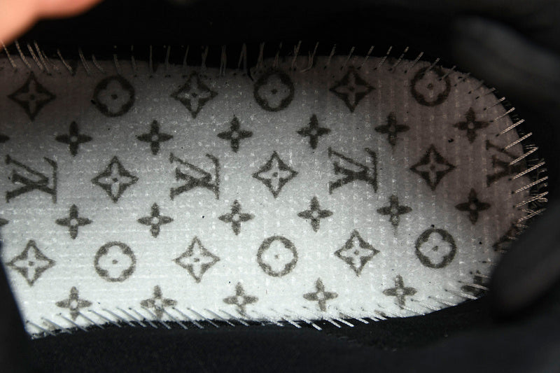 Tênis Louis Vuitton