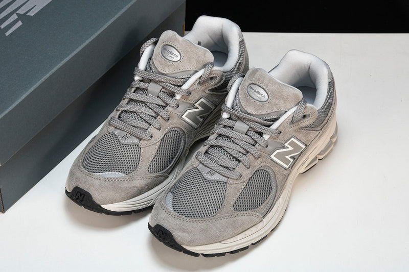 New Balance 2002