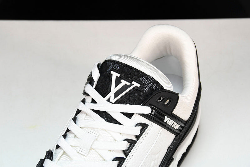 Louis Vuitton Sneaker