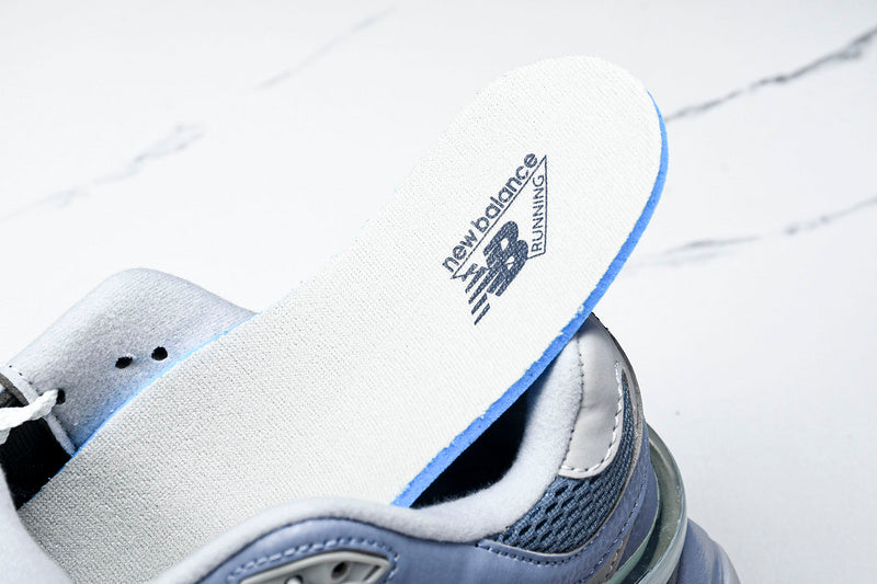 New Balance 9060 OLIVINE