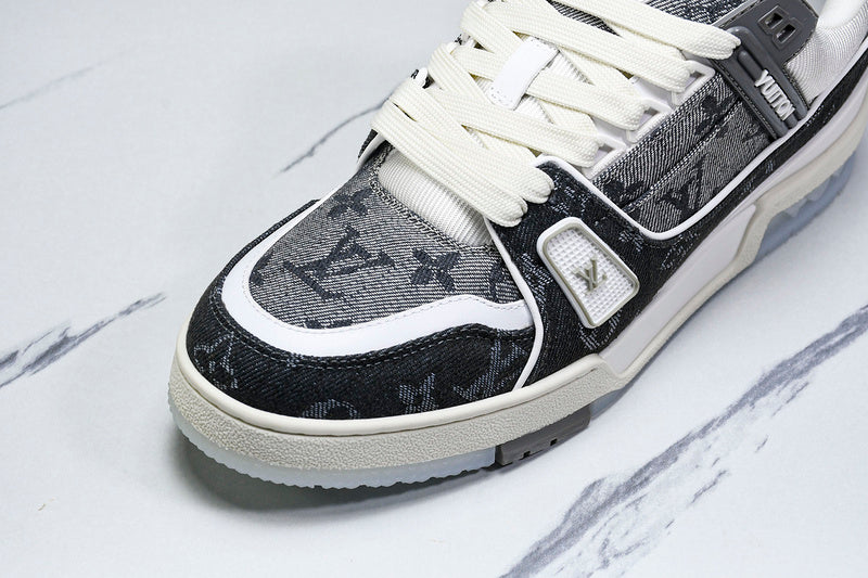 Tênis Louis Vuitton