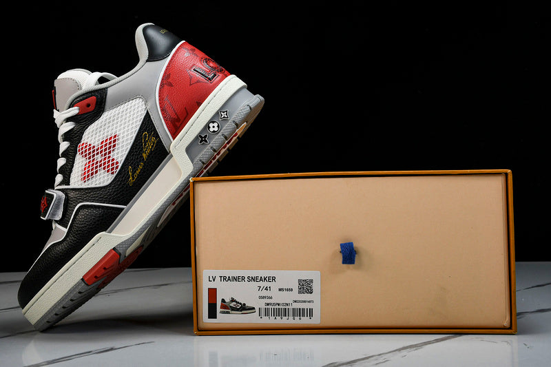 Louis Vuitton Sneaker