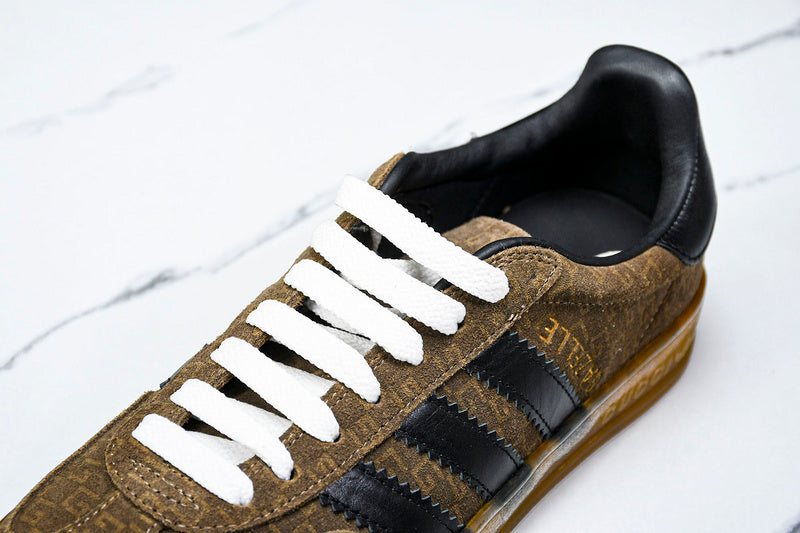 Tênis Adidas Gazelle Gucci
