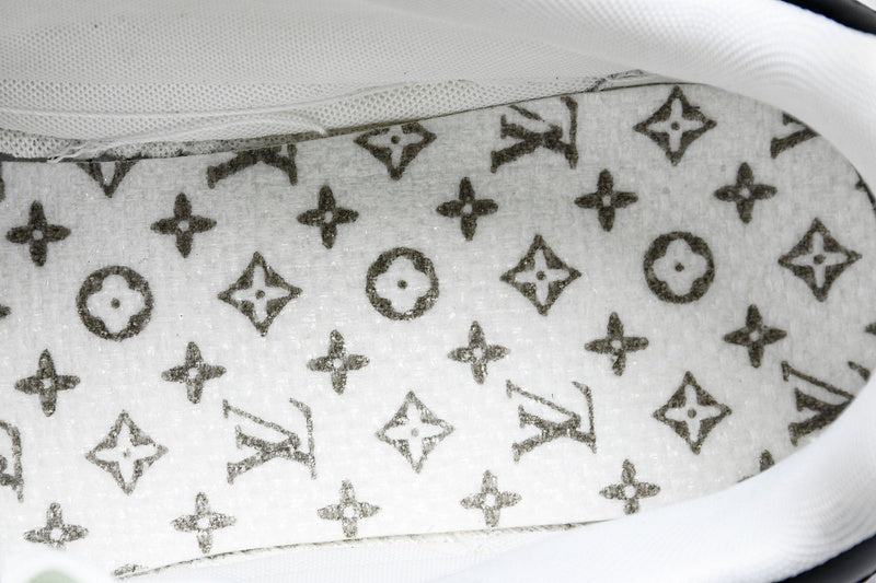 Tênis Louis Vuitton
