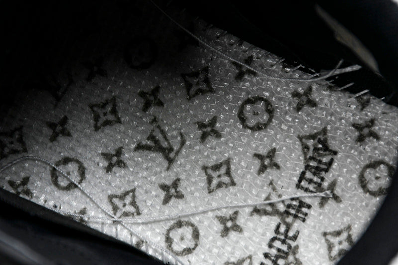 Louis Vuitton Sneaker