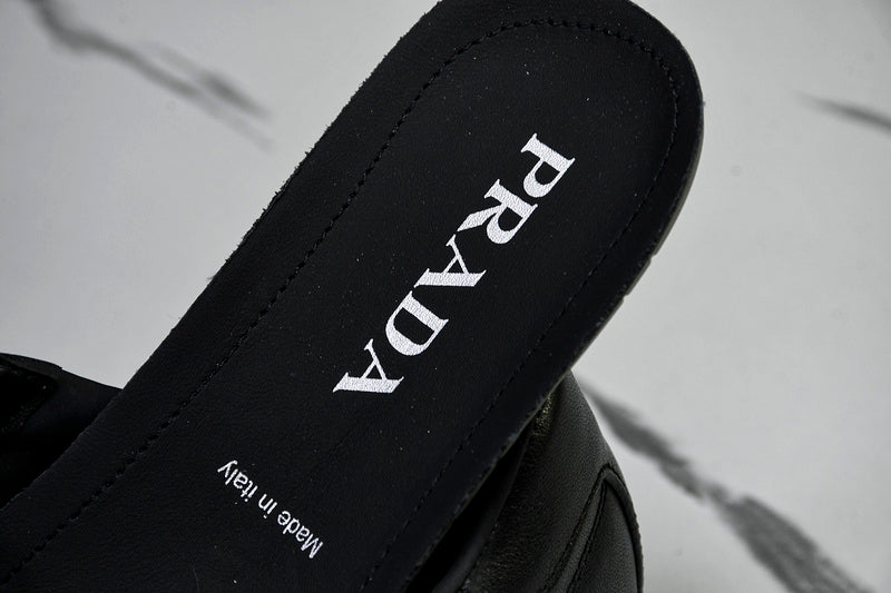 Prada Sneaker